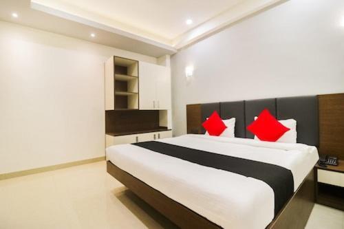 Hotel Nikhil Regency Bhilai Exteriér fotografie